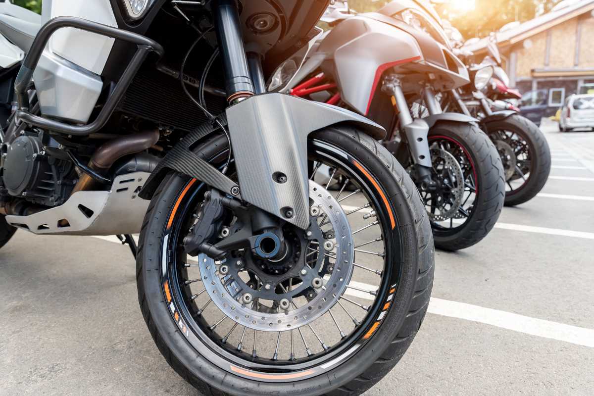 The Best Practices for Maintaining Peak Performance in Racing Motorcycles